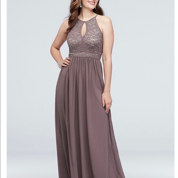 Rose Gold Lace Keyhole Tie Back Halter Dress - Picture 2 of 6